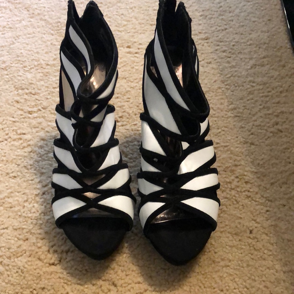 Carlos Santana Heels